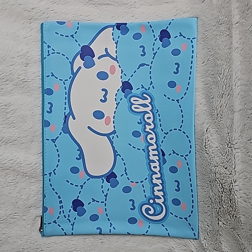 Cinnamoroll Document Holder